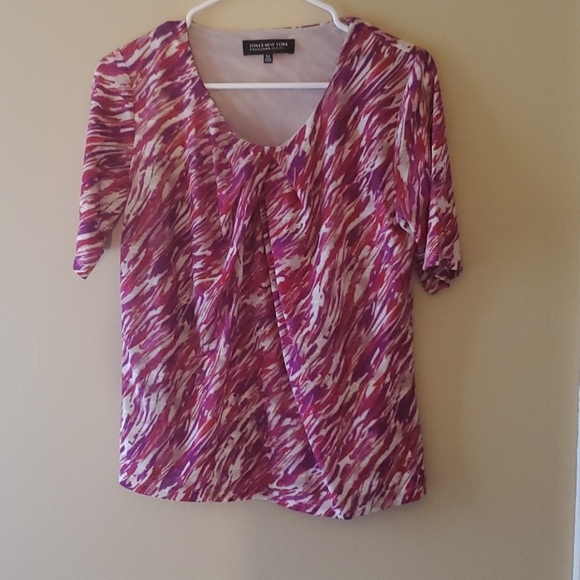 Jones New York Tops - Jones New York brand short sleeve dressy top